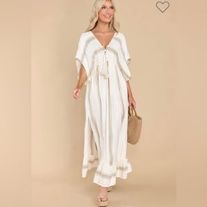 Red dress boutique America & Beyond size small maxi dress